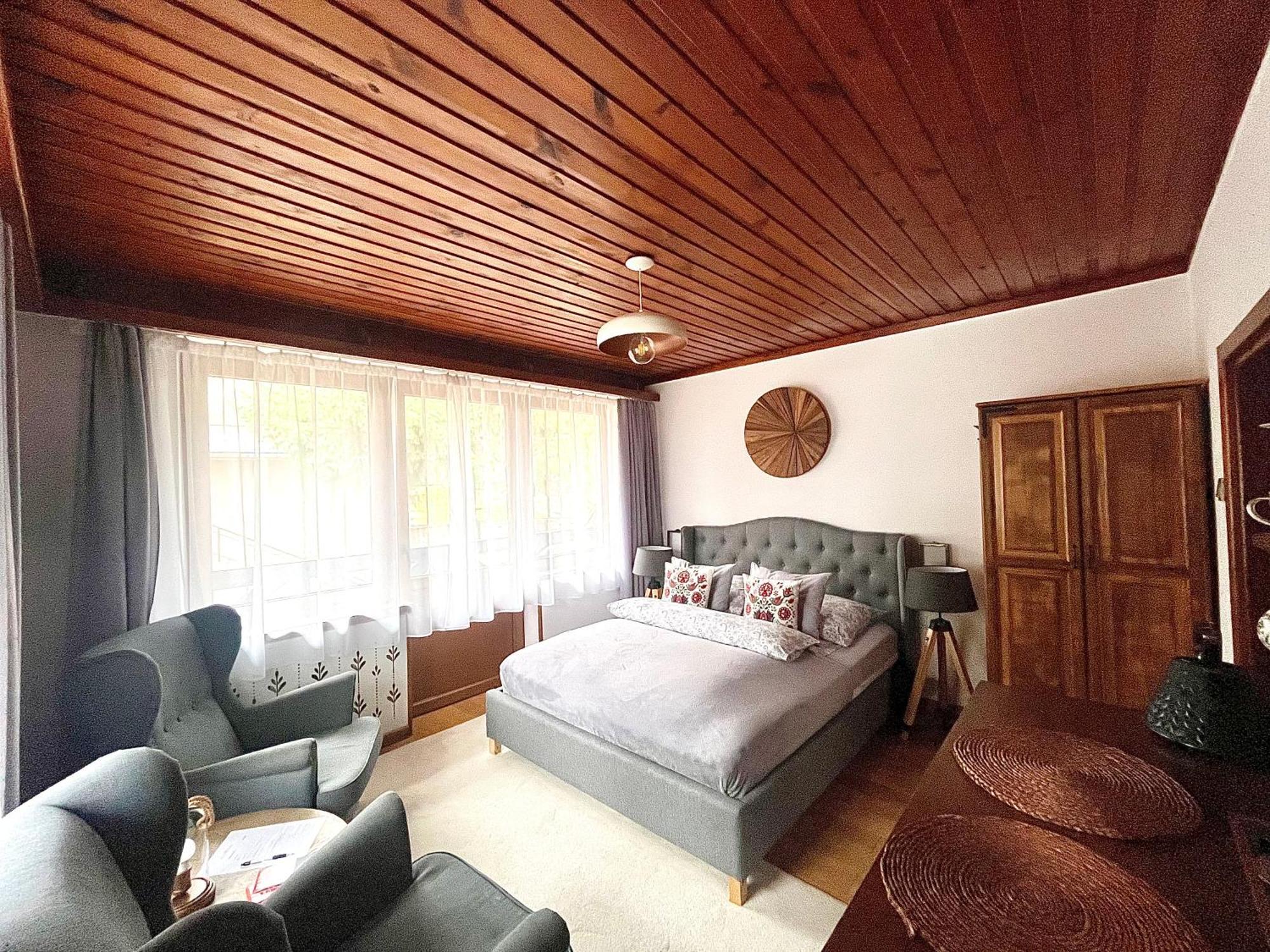 Marina Bed & Breakfast